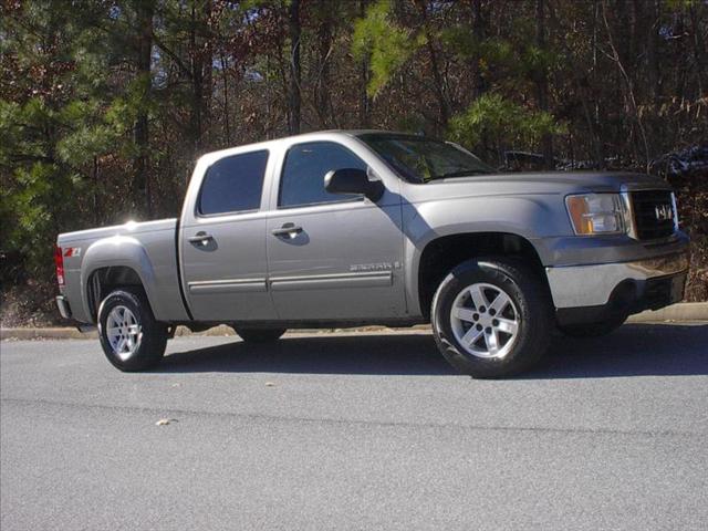 GMC Sierra LS 2WD 4dr SUV Pickup