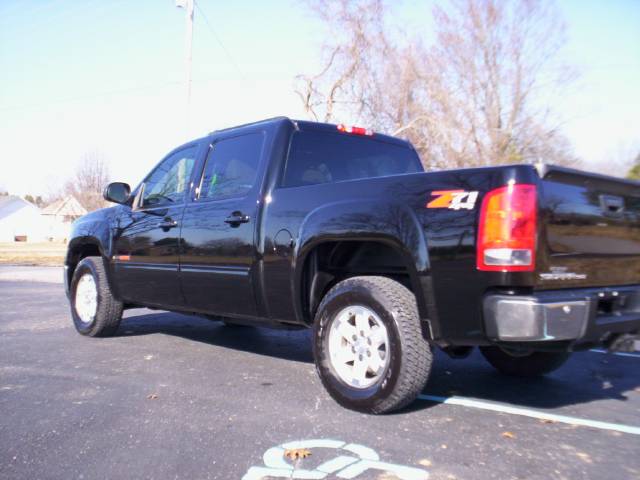 GMC Sierra 2007 photo 1