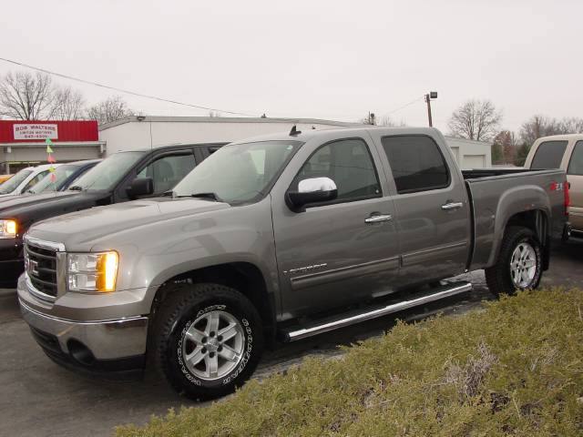 GMC Sierra TAH Pickup