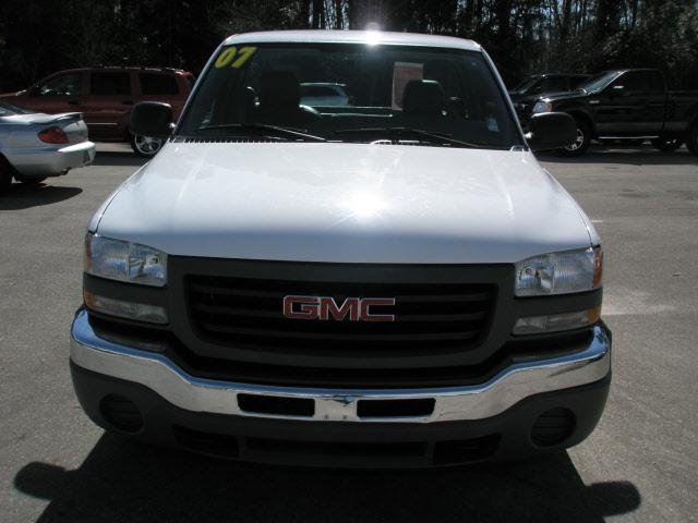 GMC Sierra 2007 photo 1