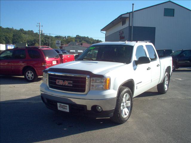 GMC Sierra 2007 photo 1