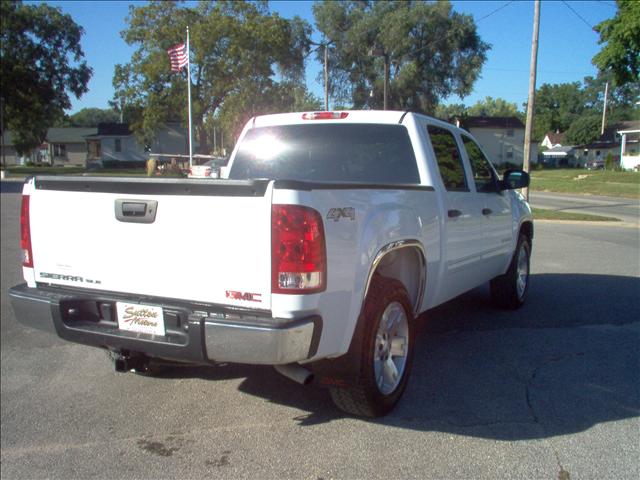 GMC Sierra 2007 photo 2