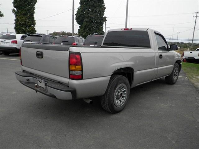 GMC Sierra 2007 photo 2