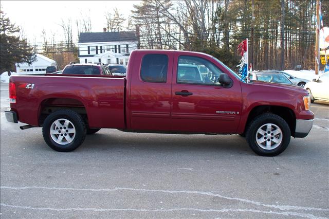 GMC Sierra 2007 photo 2