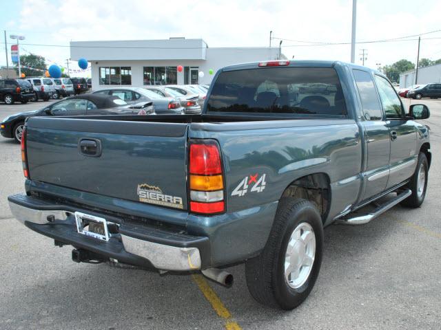 GMC Sierra 2007 photo 2