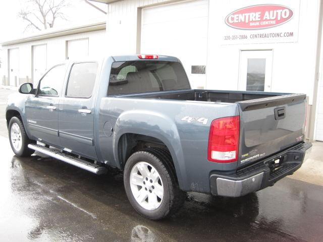 GMC Sierra 2007 photo 2