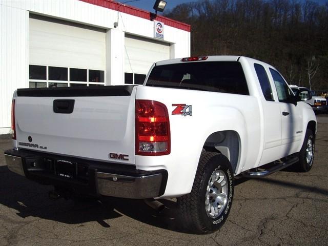 GMC Sierra SLE Extended CAB Pickup