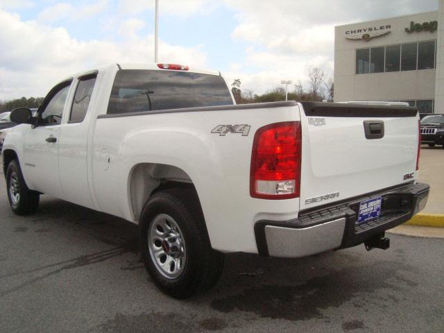 GMC Sierra 2009 photo 2