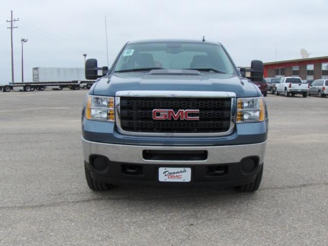 GMC Sierra 2011 photo 1