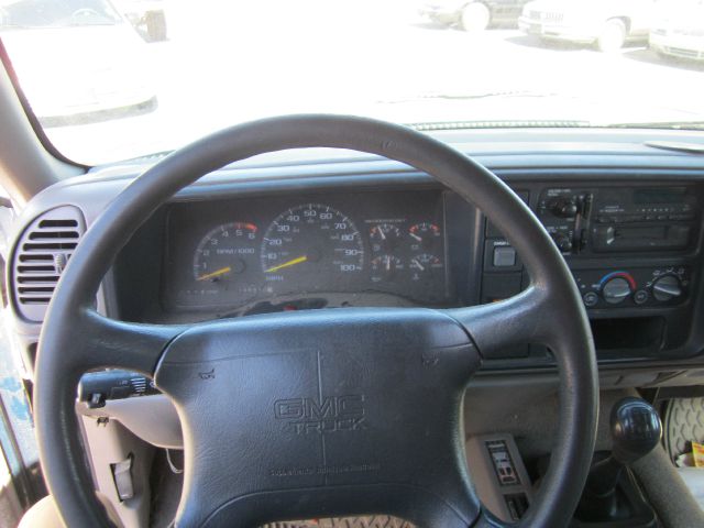 GMC Sierra 1500 1996 photo 2