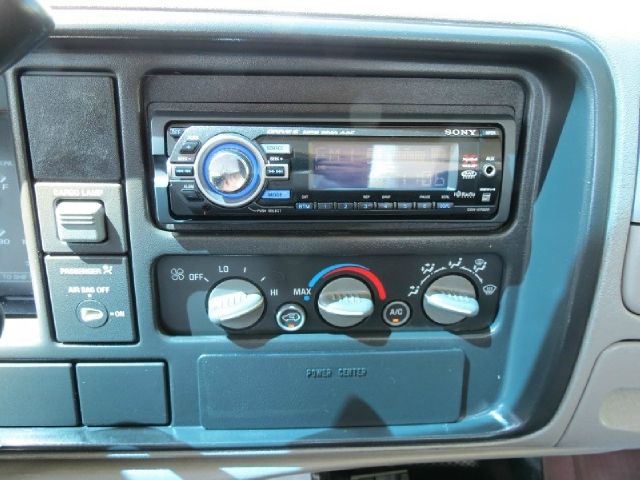 GMC Sierra 1500 1998 photo 3