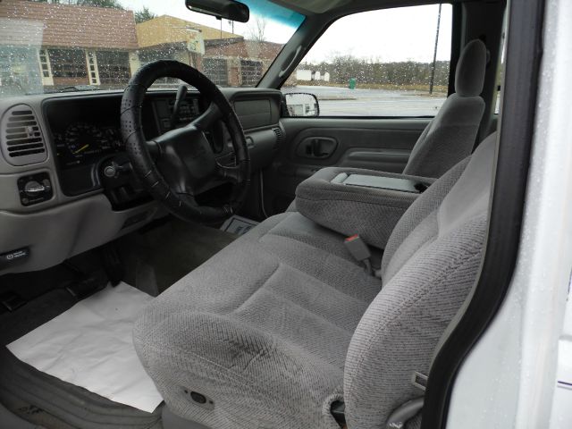 GMC Sierra 1500 1998 photo 2