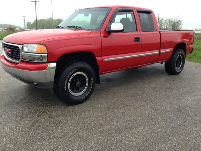 GMC Sierra 1500 Standard 4X4 Hardtop Pickup Truck