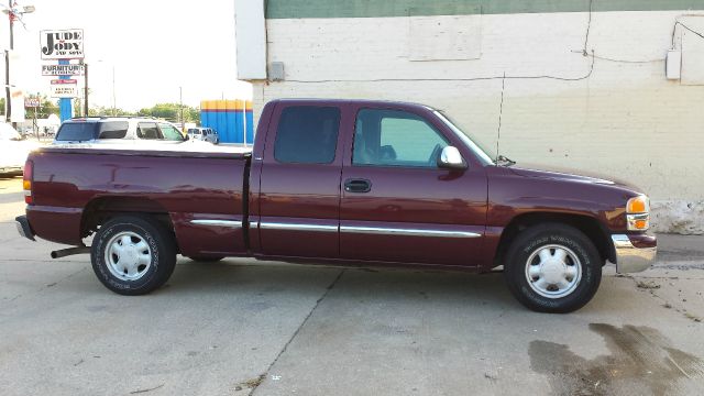 GMC Sierra 1500 XLT Lariat Super Crew Pickup Truck