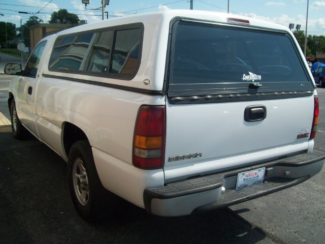 GMC Sierra 1500 2000 photo 3