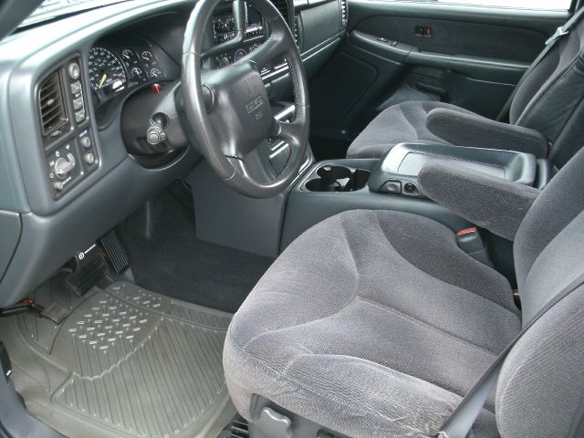 GMC Sierra 1500 2000 photo 2