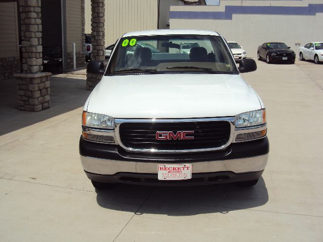 GMC Sierra 1500 2000 photo 2