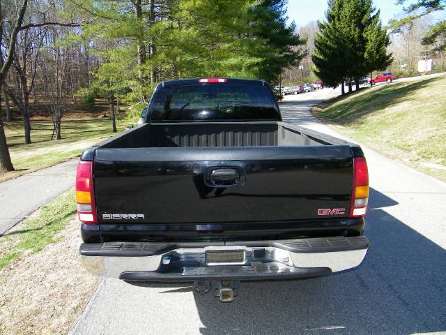 GMC Sierra 1500 2000 photo 2