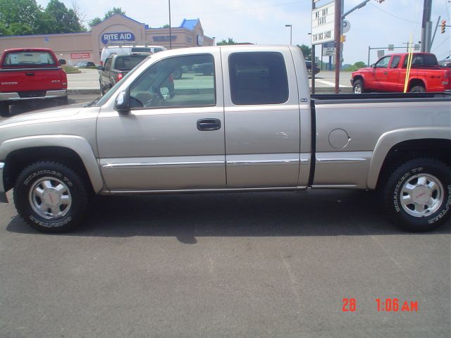 GMC Sierra 1500 2000 photo 2