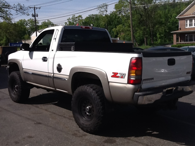 GMC Sierra 1500 5-speed Automatic, 4.7l V8 Flex Pickup Truck