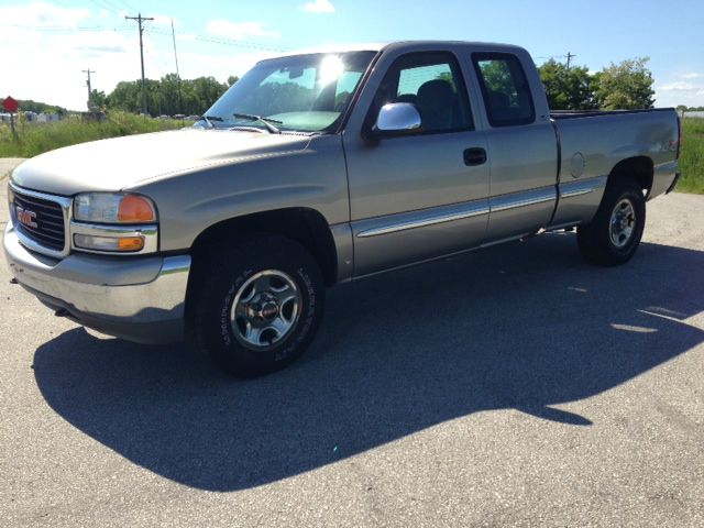 GMC Sierra 1500 2000 photo 3