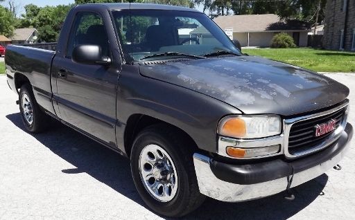 GMC Sierra 1500 2000 photo 2