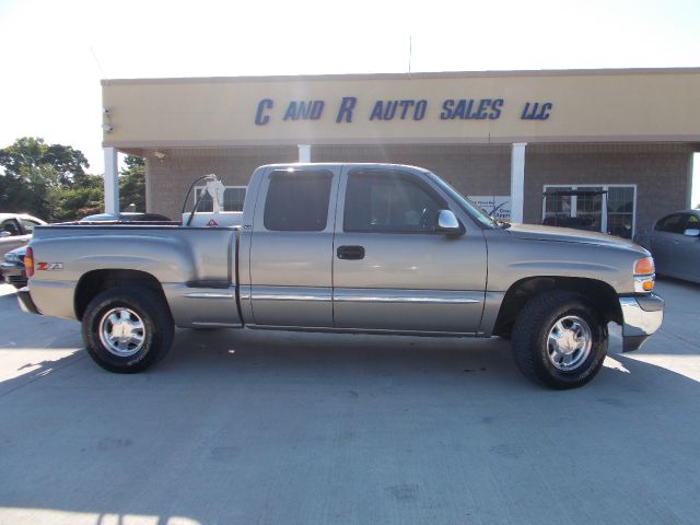 GMC Sierra 1500 2002 photo 2