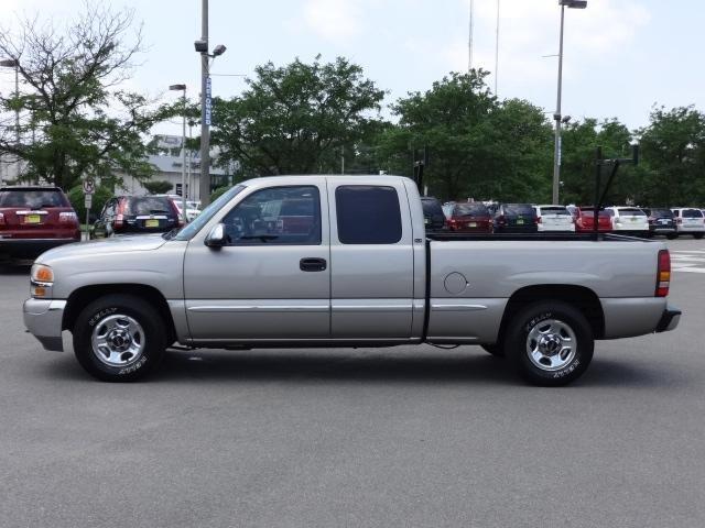 GMC Sierra 1500 2002 photo 2