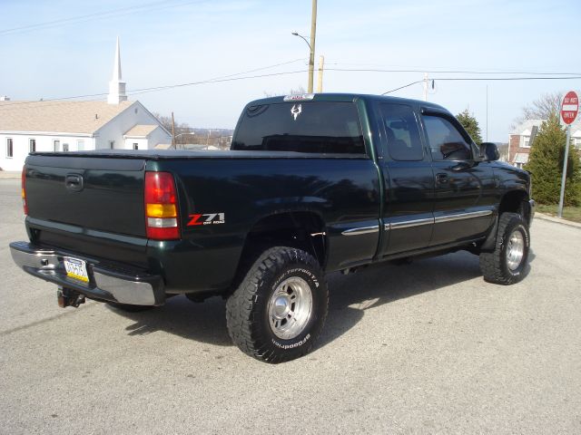 GMC Sierra 1500 2002 photo 2