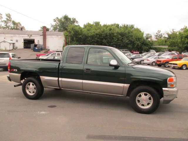 GMC Sierra 1500 2002 photo 2