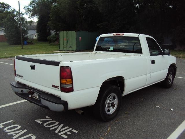 GMC Sierra 1500 2002 photo 2