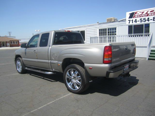 GMC Sierra 1500 2002 photo 2