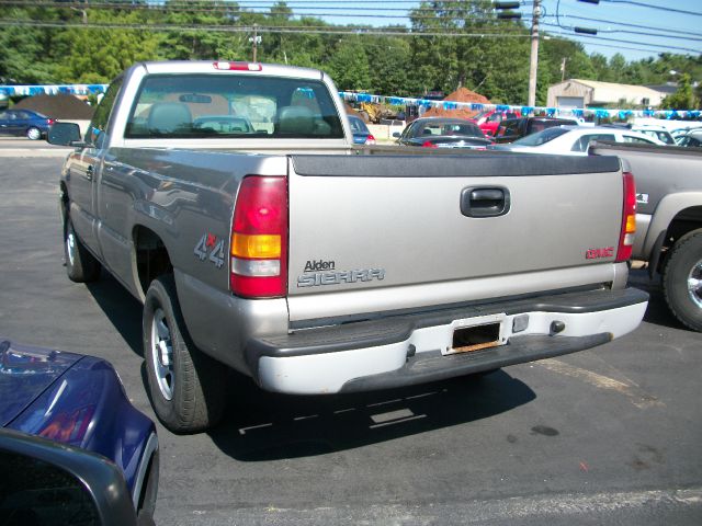 GMC Sierra 1500 2002 photo 2