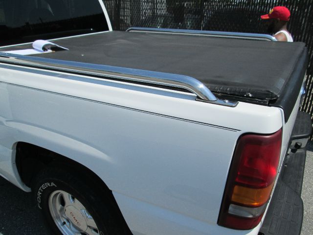 GMC Sierra 1500 Lsall Wheeldrive Pickup Truck