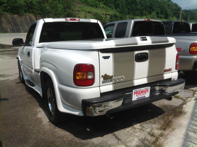 GMC Sierra 1500 2003 photo 3