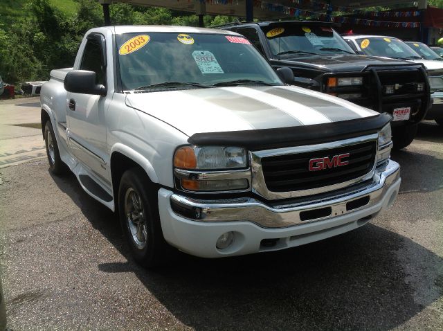 GMC Sierra 1500 2003 photo 4