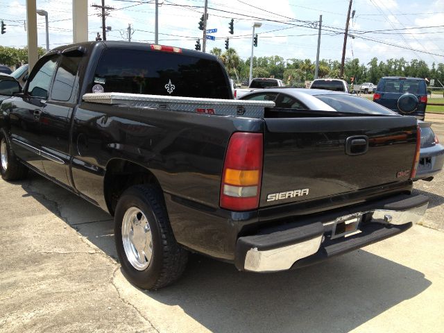 GMC Sierra 1500 2003 photo 2