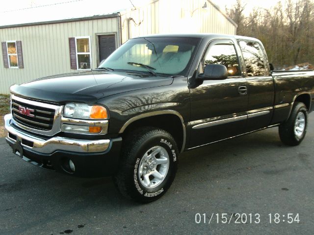 GMC Sierra 1500 2003 photo 2