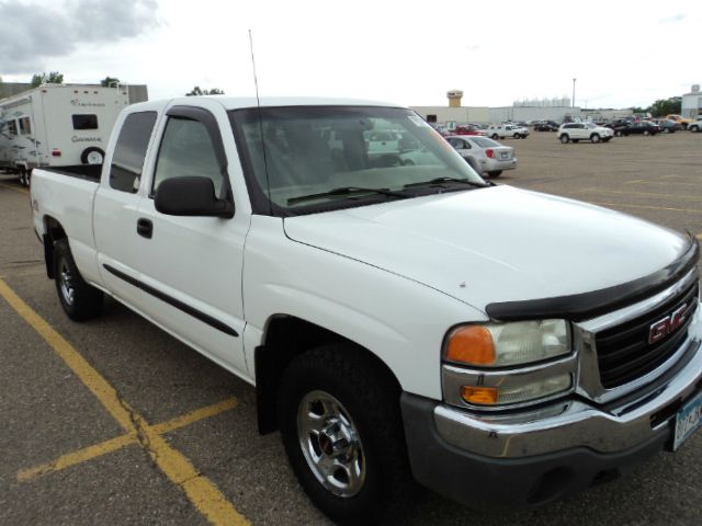 GMC Sierra 1500 LE Sedan Pickup Truck