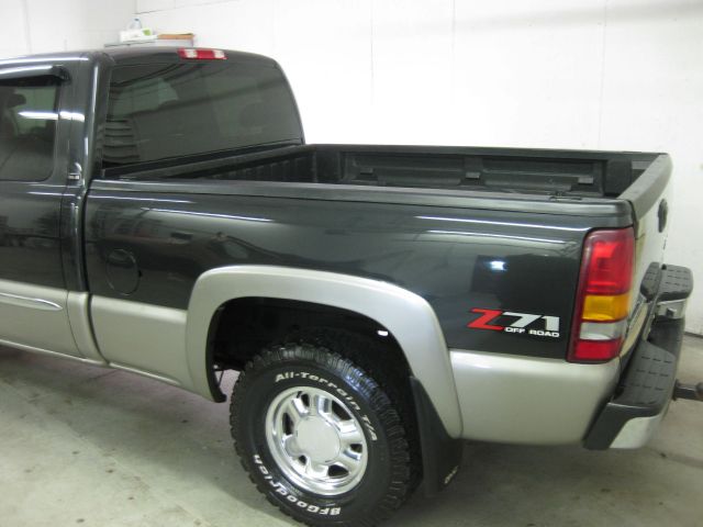 GMC Sierra 1500 2003 photo 3