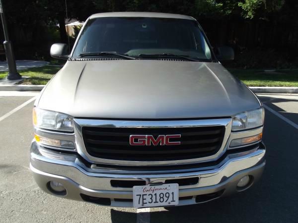 GMC Sierra 1500 2003 photo 2