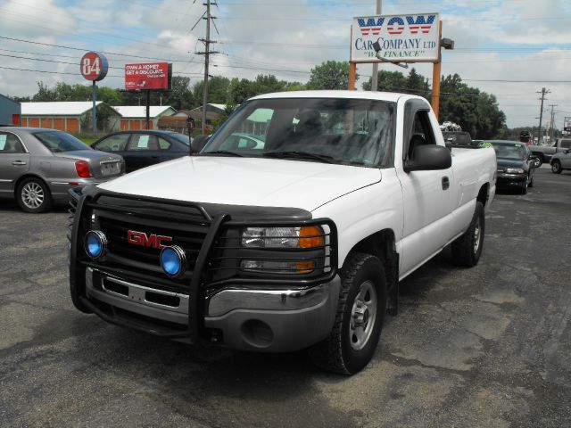 GMC Sierra 1500 2003 photo 2