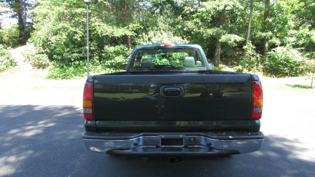 GMC Sierra 1500 Eddie Bauer 4WD V-6 Pickup Truck