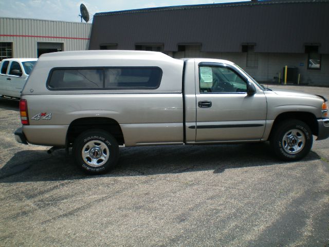 GMC Sierra 1500 2003 photo 2