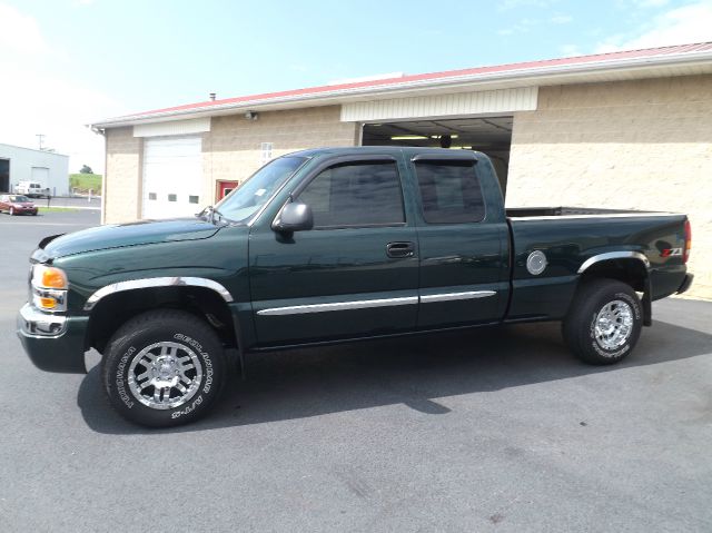 GMC Sierra 1500 2003 photo 2