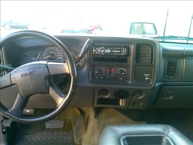 GMC Sierra 1500 2004 photo 4