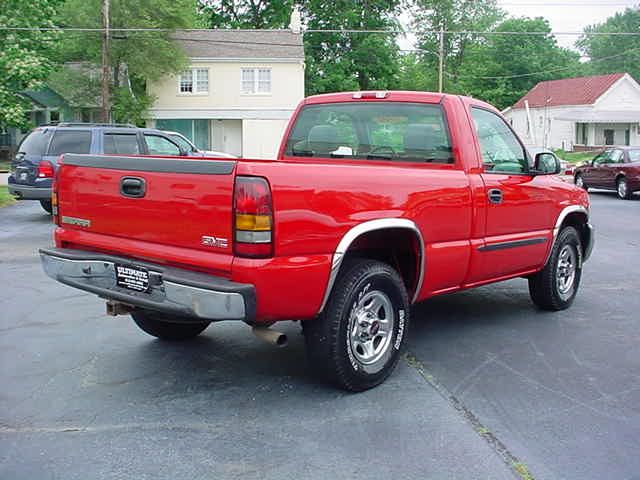 GMC Sierra 1500 2004 photo 1