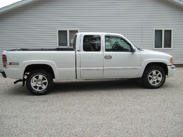 GMC Sierra 1500 2004 photo 4