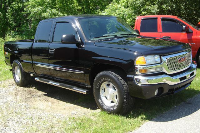 GMC Sierra 1500 4DR SUV AT Pickup Truck