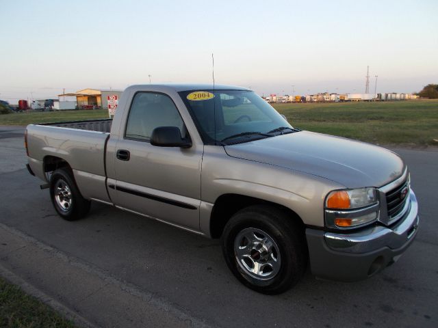 GMC Sierra 1500 2004 photo 1